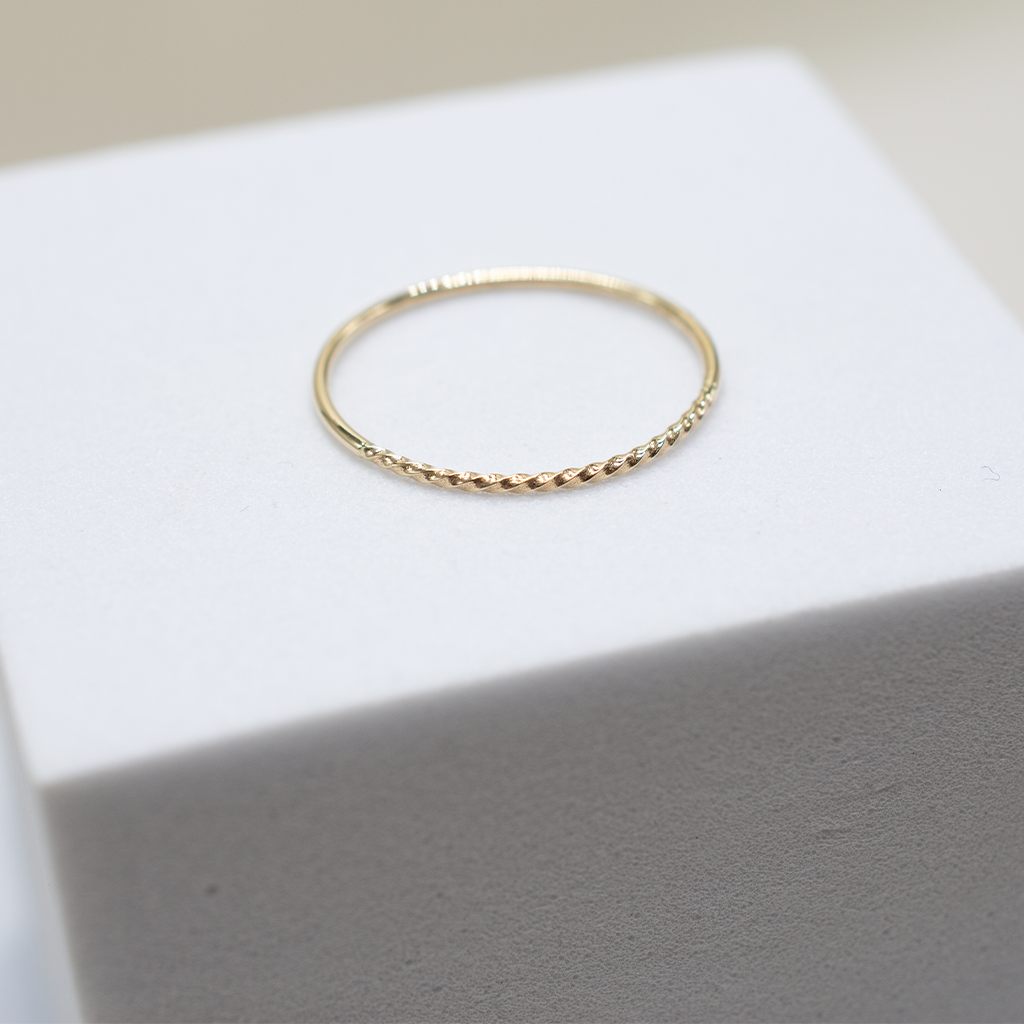 14k Gold | Tiny Dancer Ring