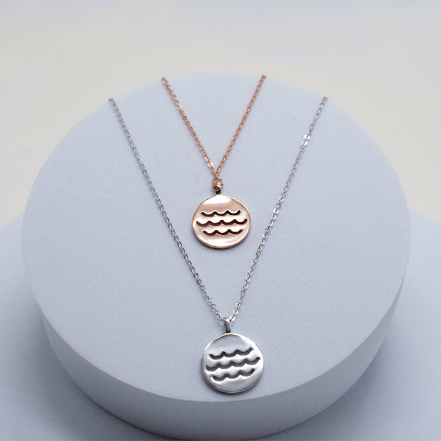 Splash Waves Necklace