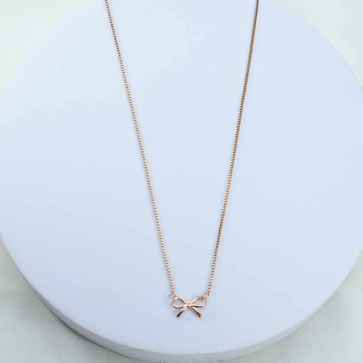 Bow Necklace