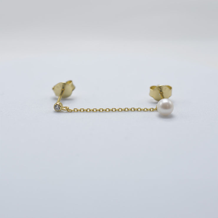 Diamonds and Pearls Earrings